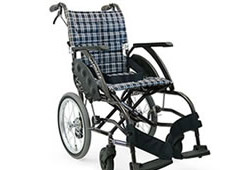 カワムラサイクルのコンパクト車椅子