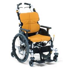 【松永製作所】ネクストコア-くるり NEXT-70Bアルミ製 ６輪自走式車椅子[低床]
