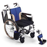 ◆【MiKi/ミキ】とまっティシリーズ SKT-400B 自動ブレーキ付 多機能 自走式車椅子 [自走介助兼用] [コンパクト]